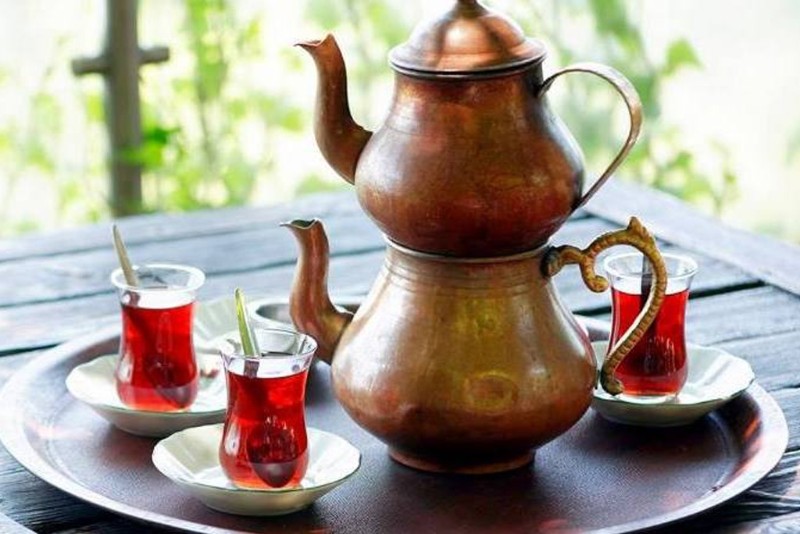 Bakırda Semaver Demlik Çay